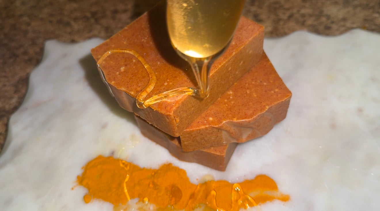 All Natural Turmeric and Honey Glow Bar